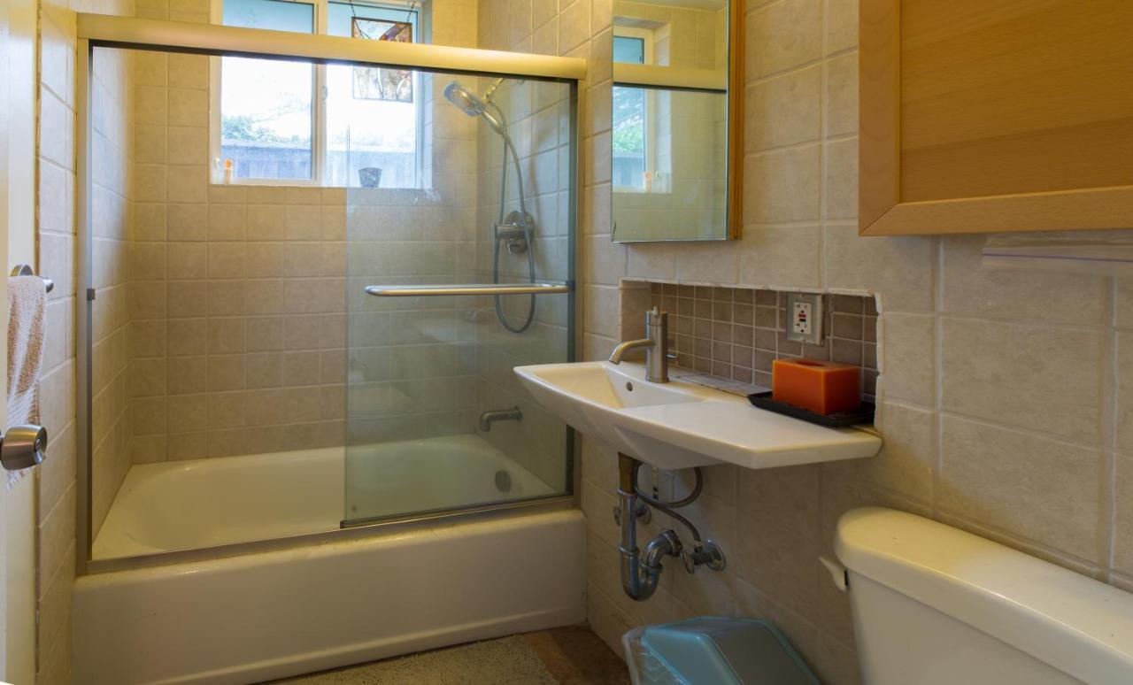 Private Room With Shared Bath Mountain View Ngoại thất bức ảnh